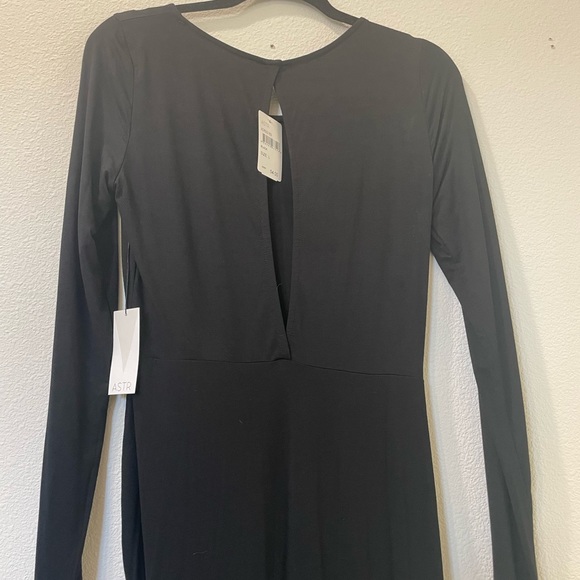 NWT ASTR Twist Wrap Asymmetrical Body-Con Dress size L - Picture 4 of 6